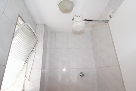 Apartamento à venda com 70m², 2 quartos e 2 vagasBanheiro de serviço