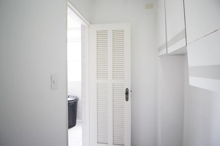 Apartamento à venda com 70m², 2 quartos e 2 vagasQuarto de Serviço