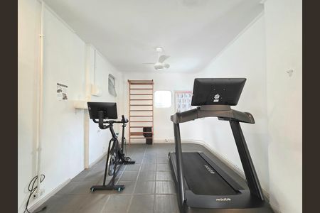 Apartamento à venda com 70m², 2 quartos e 2 vagas Apartamento à venda com 70m², 2 quartos e 2 vagasÁrea comum - Academia