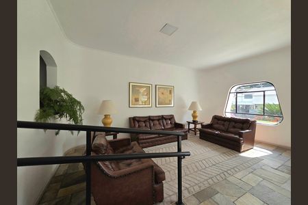 Apartamento à venda com 70m², 2 quartos e 2 vagas Apartamento à venda com 70m², 2 quartos e 2 vagasHall social