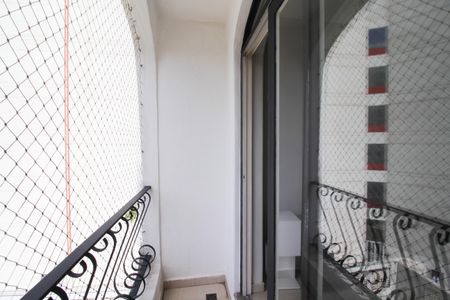 Apartamento à venda com 70m², 2 quartos e 2 vagasVaranda