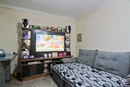 Casa para alugar com 3 quartos, 155m² em Jardim Monjolo, São Paulo