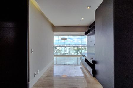 Apartamento para alugar com 2 quartos, 75m² em Aclimação, São Paulo