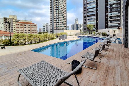 Apartamento para alugar com 75m², 2 quartos e 2 vagasÁrea comum - Piscina