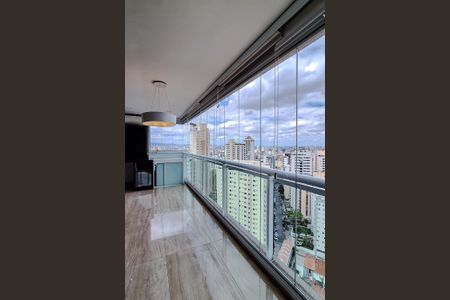 Apartamento para alugar com 2 quartos, 75m² em Aclimação, São Paulo