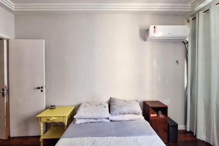 Quarto 1 de apartamento para alugar com 2 quartos, 74m² em Icaraí, Niterói