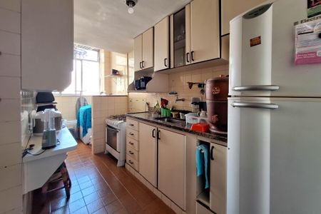 Apartamento à venda com 74m², 2 quartos e 1 vagaCozinha