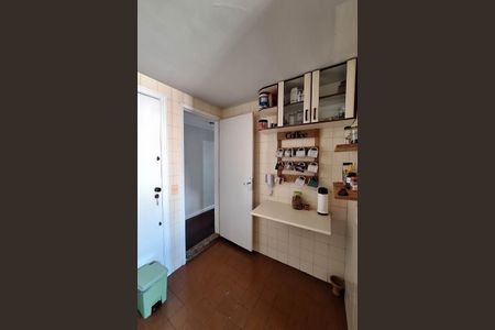 Apartamento à venda com 74m², 2 quartos e 1 vagaCozinha