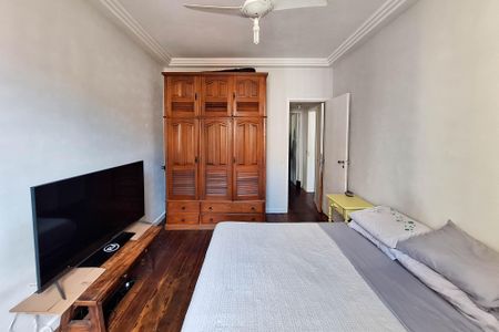 Quarto 1 de apartamento para alugar com 2 quartos, 74m² em Icaraí, Niterói