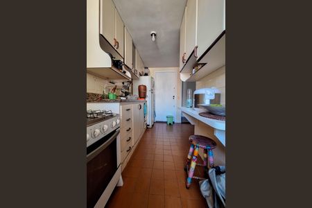 Apartamento à venda com 74m², 2 quartos e 1 vagaCozinha