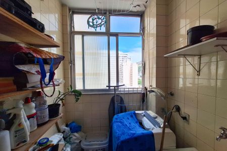 Apartamento à venda com 74m², 2 quartos e 1 vagaÁrea de Serviço