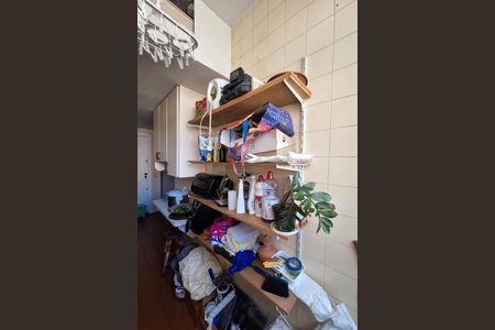 Apartamento à venda com 74m², 2 quartos e 1 vagaÁrea de Serviço