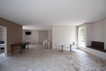 Apartamento para alugar com 47m², 2 quartos e 1 vagaÁrea comum - Salão de festas