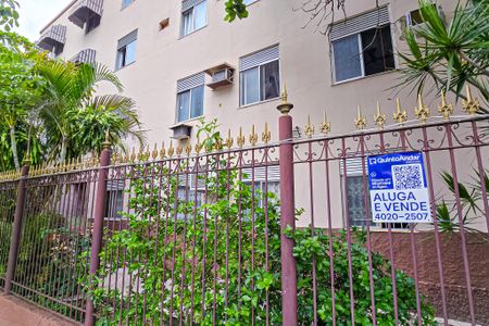 Apartamento à venda com 60m², 3 quartos e 1 vagaFachada do Prédio com placa