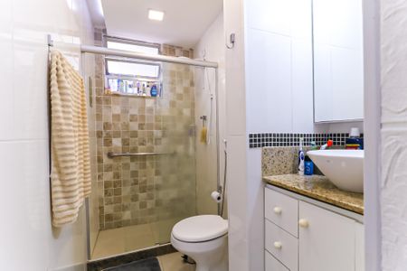 Apartamento à venda com 60m², 3 quartos e 1 vagaBanheiro