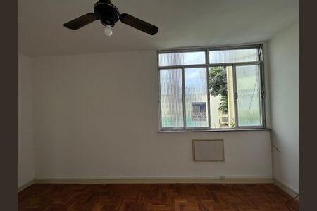 Apartamento para alugar com 55m², 3 quartos e sem vagaSala
