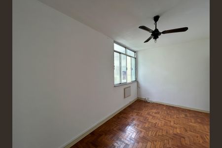 Sala de apartamento para alugar com 3 quartos, 55m² em Madureira, Rio de Janeiro