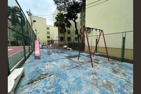 Apartamento para alugar com 55m², 3 quartos e sem vagaÁrea comum - Playground