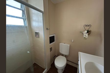 Apartamento para alugar com 55m², 3 quartos e sem vagaBanheiro