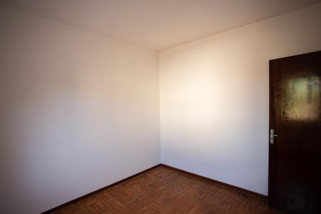 Casa à venda com 70m², 2 quartos e 2 vagasQUARTO 2