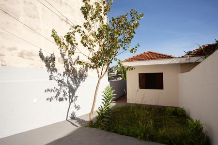 Casa à venda com 70m², 2 quartos e 2 vagasÁREA EXTERNA