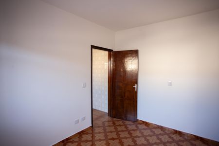 Casa à venda com 70m², 2 quartos e 2 vagasSALA