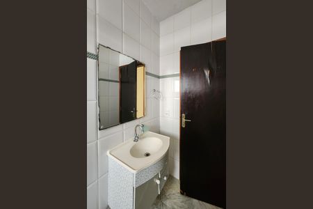 Apartamento para alugar com 75m², 2 quartos e sem vagaBanheiro 