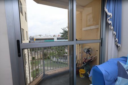 Varanda de apartamento para alugar com 3 quartos, 77m² em Sítio Pinheirinho, São Paulo
