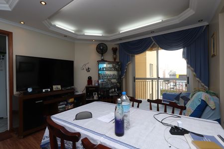 Apartamento para alugar com 77m², 3 quartos e 1 vagaSala