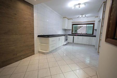 Cozinha de casa à venda com 3 quartos, 188m² em Jardim Las Vegas, Santo André