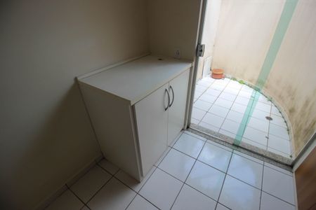 Casa de Condomínio para alugar com 2 quartos, 79m² em Além Ponte, Sorocaba