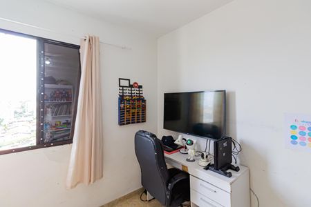 Apartamento à venda com 65m², 3 quartos e 1 vagaQuarto 2