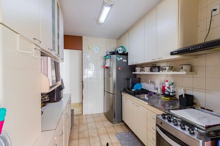 Apartamento à venda com 65m², 3 quartos e 1 vagaCozinha e Área de Serviço