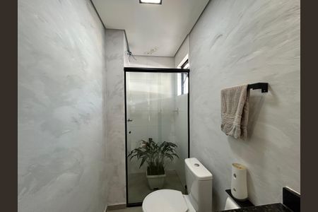 Apartamento à venda com 80m², 2 quartos e 2 vagasLavabo