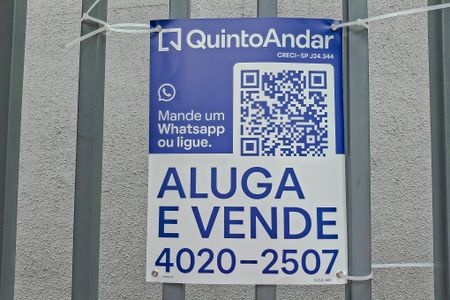 Apartamento à venda com 35m², 2 quartos e sem vaga Apartamento à venda com 35m², 2 quartos e sem vagaPlaquinha
