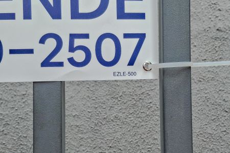 Apartamento à venda com 35m², 2 quartos e sem vaga Apartamento à venda com 35m², 2 quartos e sem vagaEZLE-500