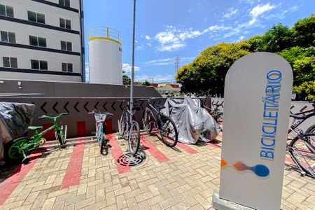 Apartamento à venda com 35m², 2 quartos e sem vagaÁrea comum