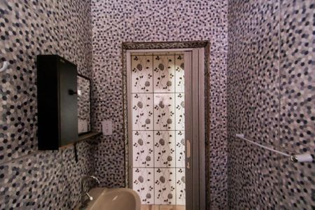 Banheiro de casa para alugar com 1 quarto, 35m² em Jardim Ipanema(zona Leste), São Paulo