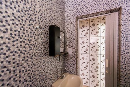 Banheiro de casa para alugar com 1 quarto, 35m² em Jardim Ipanema(zona Leste), São Paulo