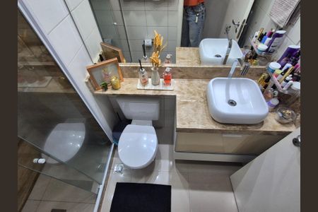 Apartamento à venda com 67m², 2 quartos e 1 vaga