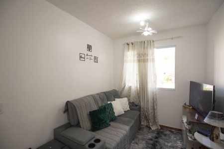 Sala de apartamento para alugar com 2 quartos, 49m² em Neves, São Gonçalo