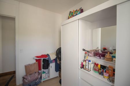Quarto 2 de apartamento para alugar com 2 quartos, 49m² em Neves, São Gonçalo