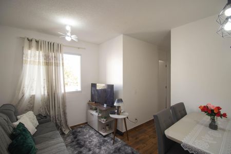 Sala de apartamento para alugar com 2 quartos, 49m² em Neves, São Gonçalo