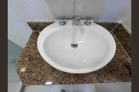 Apartamento para alugar com 120m², 2 quartos e 1 vaga Apartamento para alugar com 120m², 2 quartos e 1 vagaSuíte 2 - Banheiro