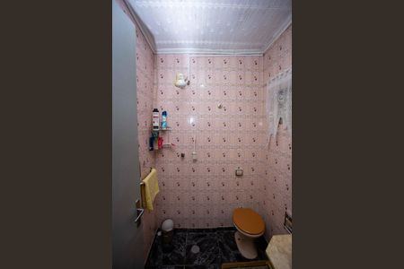 Casa à venda com 140m², 3 quartos e 2 vagasBanheiro Social