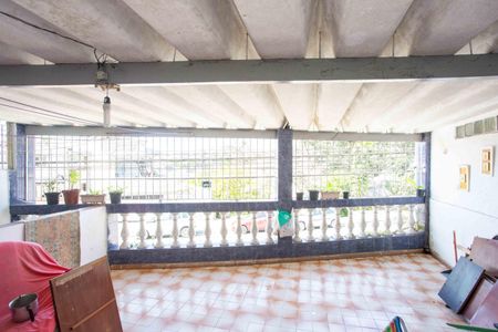 Casa à venda com 140m², 3 quartos e 2 vagasVaranda