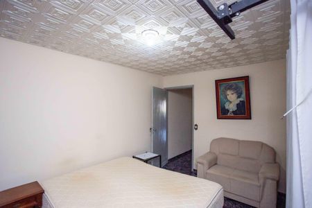 Casa à venda com 140m², 3 quartos e 2 vagasQuarto Suíte