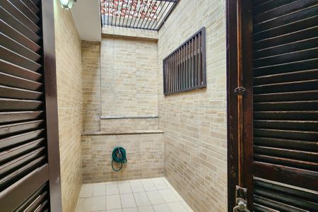 Casa à venda com 244m², 3 quartos e 2 vagasVista da Suíte 