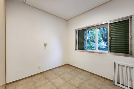 Casa à venda com 244m², 3 quartos e 2 vagasQuarto 2