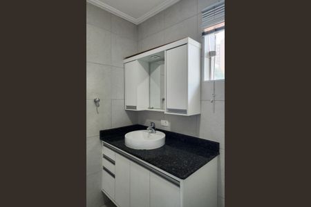 Casa à venda com 244m², 3 quartos e 2 vagasBanheiro da Suíte 